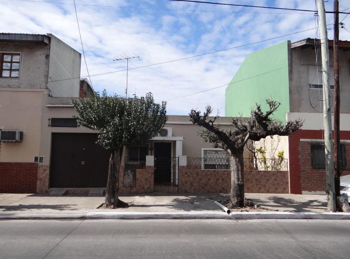 Casa · 72m² · 3 Ambientes · 1 Cochera