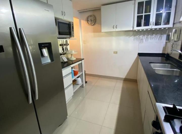 Casa · 150m² · 4 Ambientes · 2 Cocheras