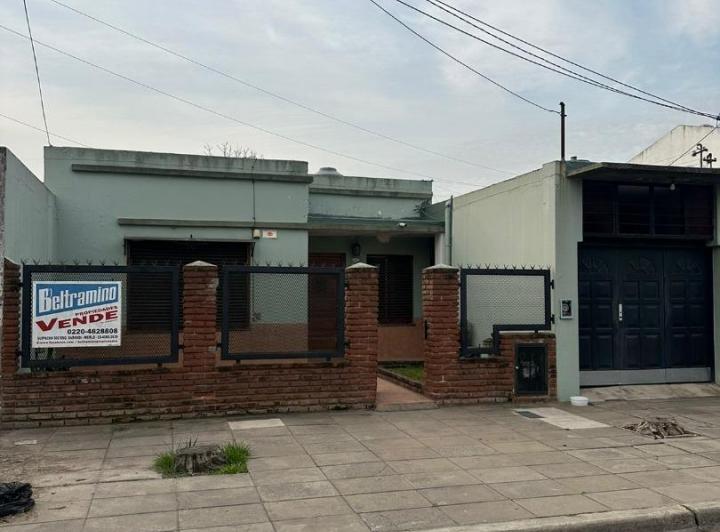 Casa · 150m² · 3 Ambientes · 2 Cocheras