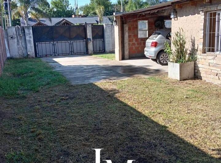 Casa · 95m² · 2 Ambientes · 1 Cochera