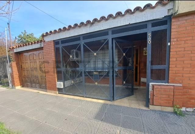 Casa · 120m² · 5 Ambientes