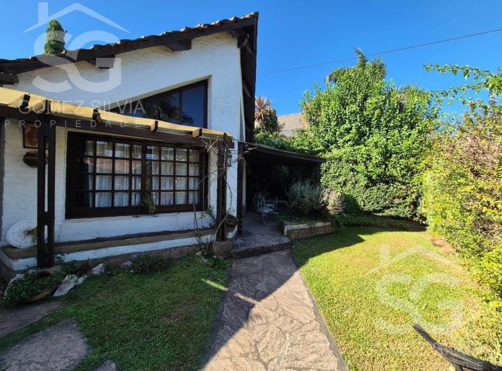 Casa · 120m² · 3 Ambientes · 2 Cocheras