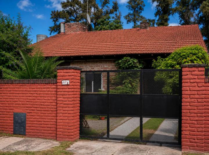 Casa · 105m² · 4 Ambientes · 1 Cochera