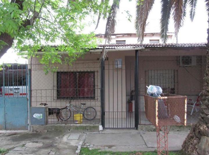 Casa · 160m² · 5 Ambientes · 3 Cocheras