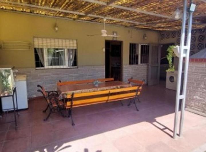 Casa · 135m² · 4 Ambientes · 1 Cochera