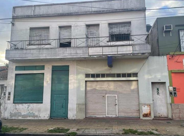 Casa · 212m² · 7 Ambientes