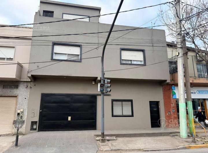 Casa · 178m² · 4 Ambientes · 2 Cocheras