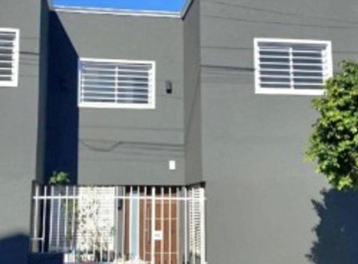 Casa · 170m² · 6 Ambientes