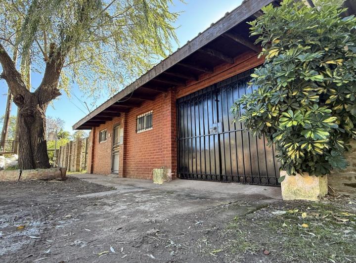 Casa · 175m² · 4 Ambientes · 2 Cocheras
