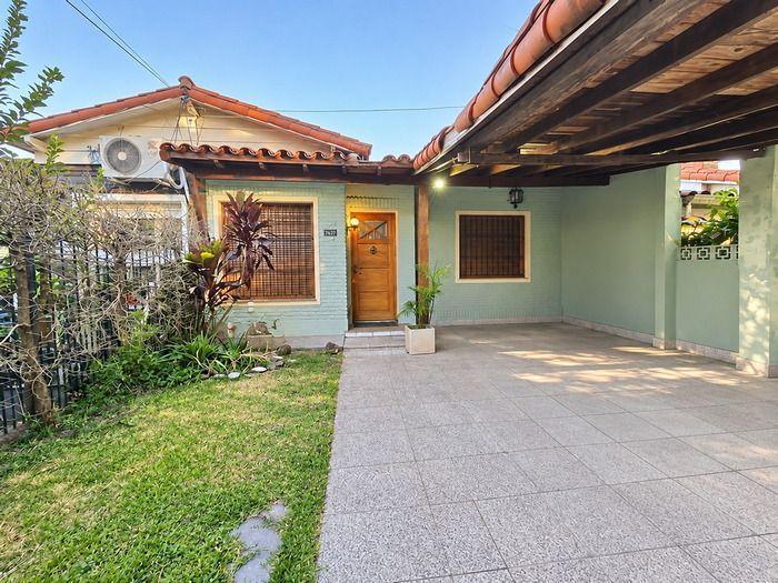 Casa · 60m² · 3 Ambientes · 1 Cochera