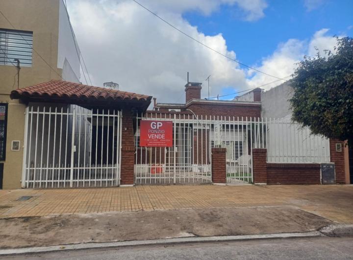Casa · 142m² · 3 Ambientes · 2 Cocheras