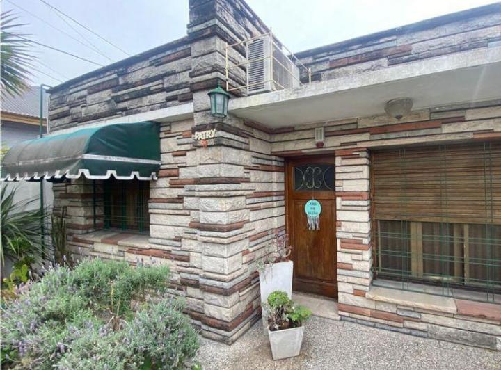 Casa · 150m² · 2 Dormitorios · 1 Cochera