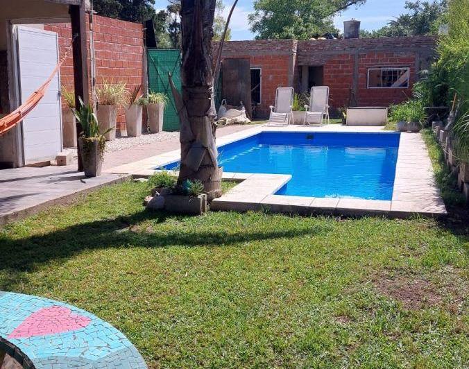 Casa · 165m² · 4 Ambientes · 2 Cocheras