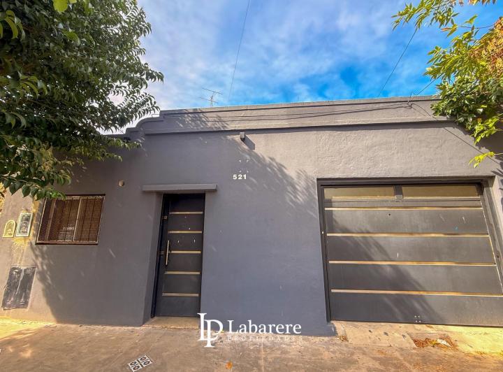Casa · 300m² · 3 Ambientes · 1 Cochera