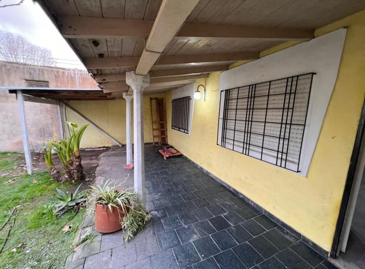 Casa · 90m² · 3 Ambientes · 1 Cochera