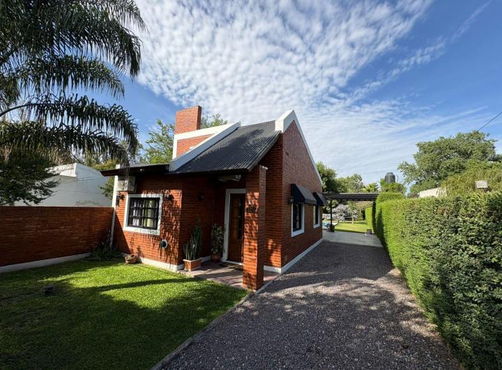 Casa · 60m² · 3 Ambientes · 1 Cochera