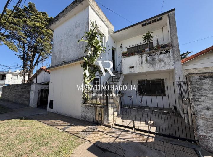 Casa · 64m² · 3 Ambientes · 1 Cochera