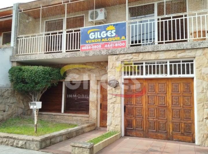 Casa · 144m² · 5 Ambientes · 1 Cochera