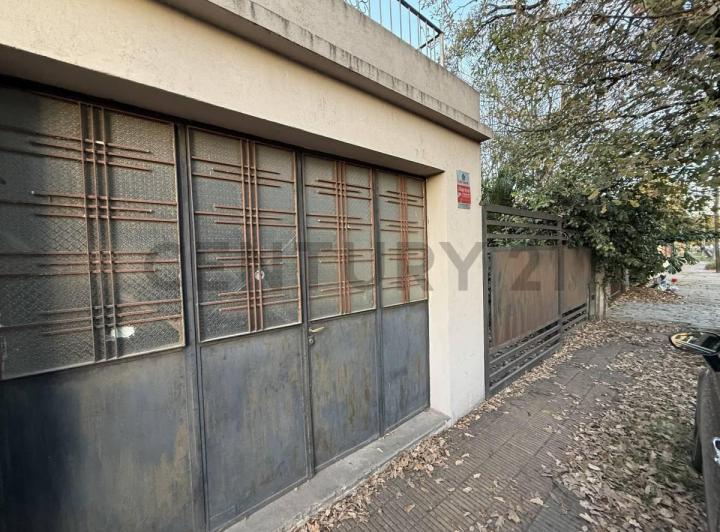 Casa · 120m² · 4 Ambientes · 1 Cochera