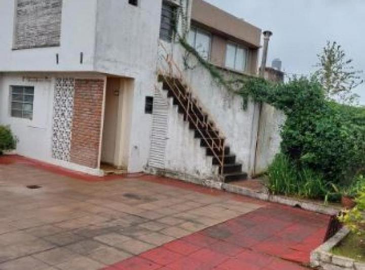 Casa · 120m² · 5 Ambientes