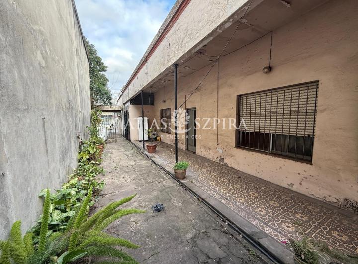 Casa · 193m² · 3 Ambientes · 1 Cochera