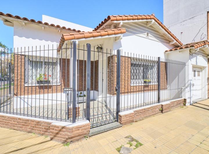 Casa · 154m² · 4 Ambientes · 1 Cochera