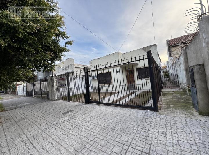 Casa · 140ha · 3 Ambientes