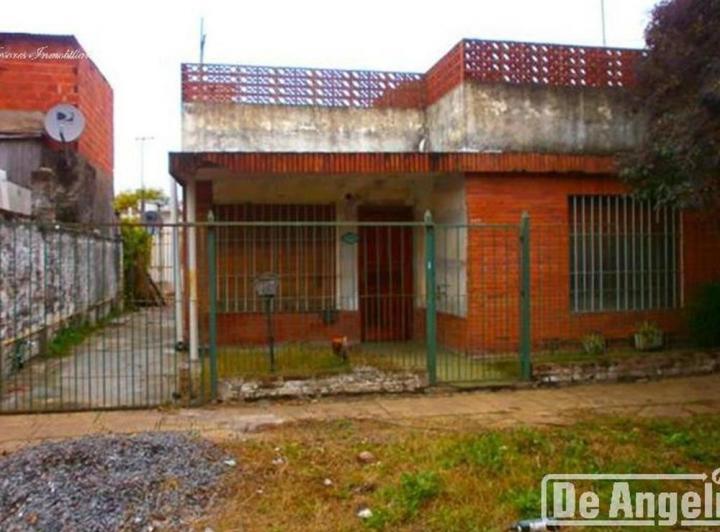Casa · 63m² · 3 Ambientes · 1 Cochera