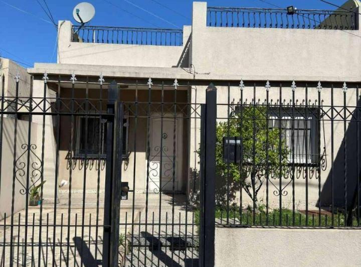 Casa · 120m² · 3 Ambientes · 1 Cochera