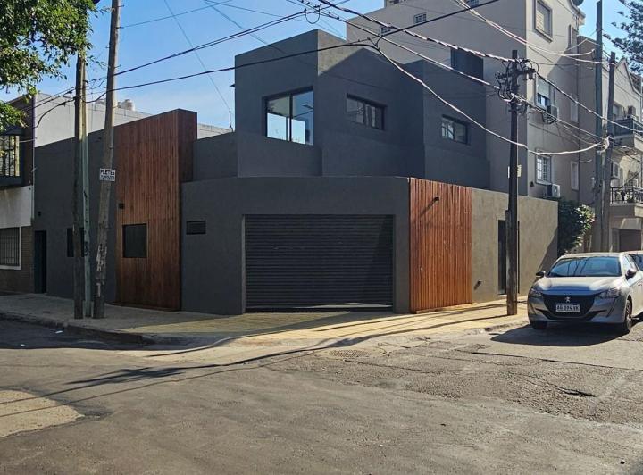 Casa · 120m² · 4 Ambientes · 1 Cochera
