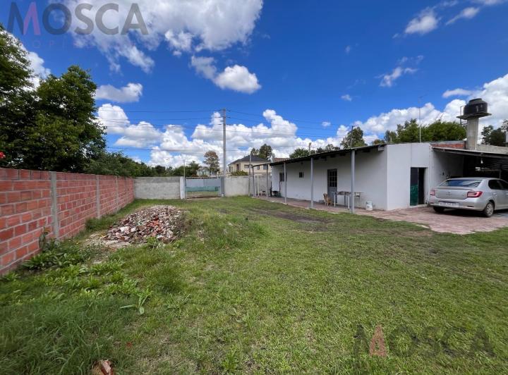 Casa · 80m² · 3 Ambientes · 2 Cocheras