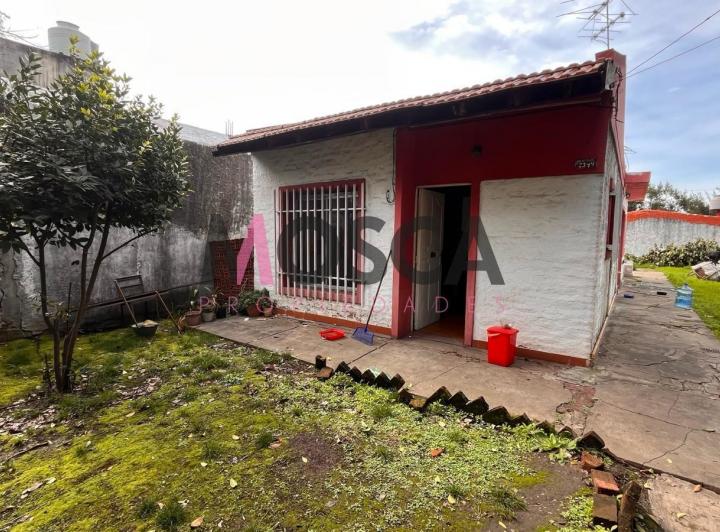 Casa · 310m² · 3 Ambientes · 2 Cocheras