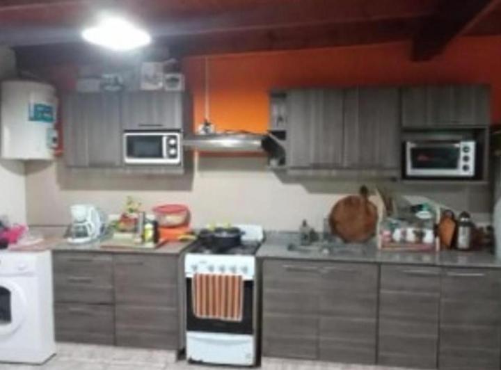 Casa · 65m² · 3 Ambientes · 1 Cochera