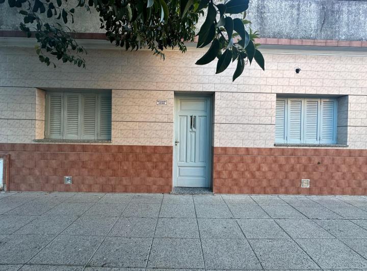Casa · 73m² · 3 Ambientes · 1 Cochera