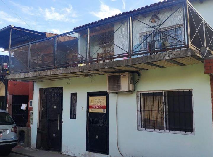 Casa · 90m² · 6 Ambientes
