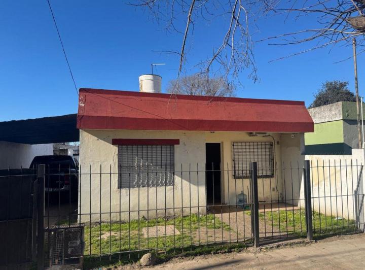 Casa · 135m² · 5 Ambientes · 2 Cocheras