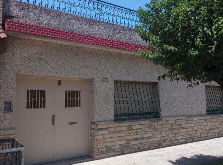 Casa · 100m² · 5 Ambientes