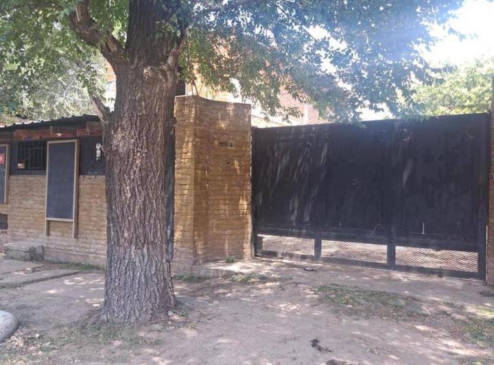 Casa · 120m² · 5 Ambientes · 2 Cocheras