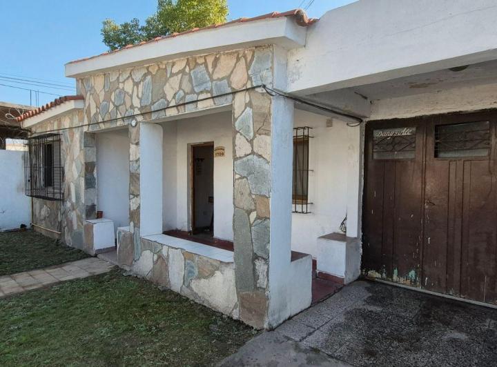 Casa · 80m² · 3 Ambientes · 1 Cochera