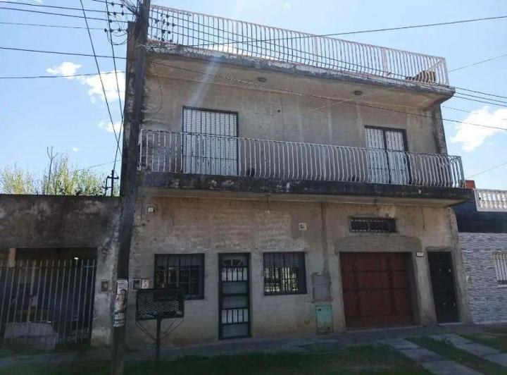 Casa · 190m² · 5 Ambientes