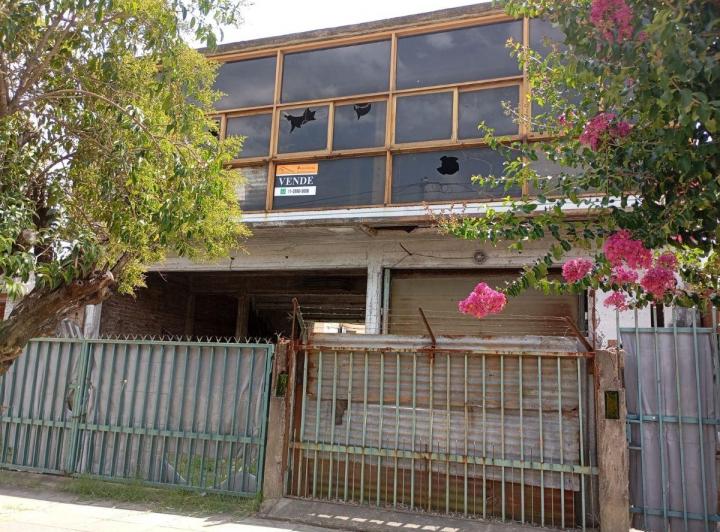 Casa · 200m² · 4 Ambientes · 1 Cochera