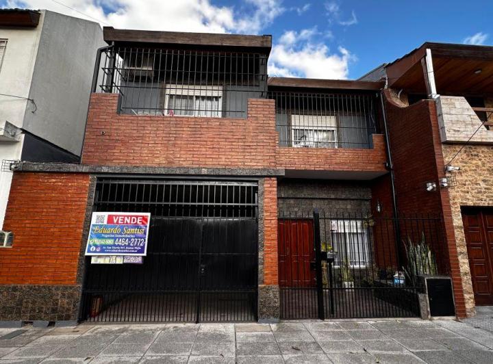 Casa · 175m² · 4 Ambientes · 1 Cochera