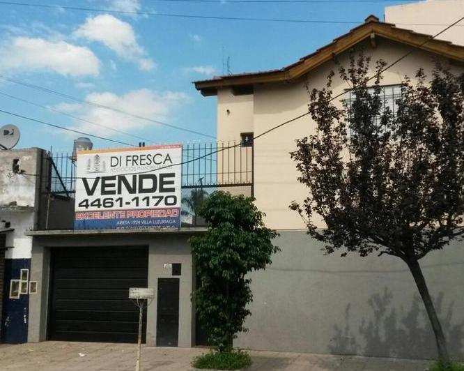 Casa · 198m² · 5 Ambientes · 3 Cocheras