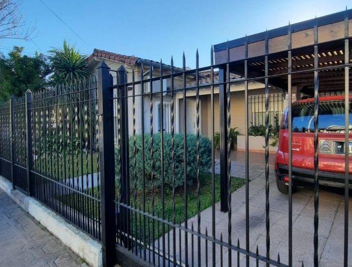 Casa · 139m² · 3 Ambientes · 1 Cochera