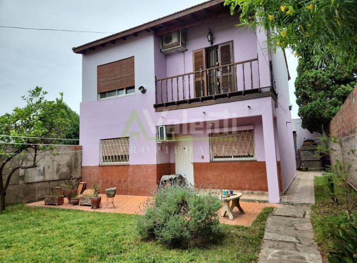 Casa · 150m² · 5 Ambientes