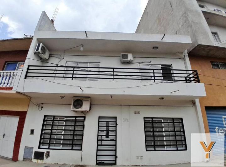 Casa · 180m² · 3 Ambientes