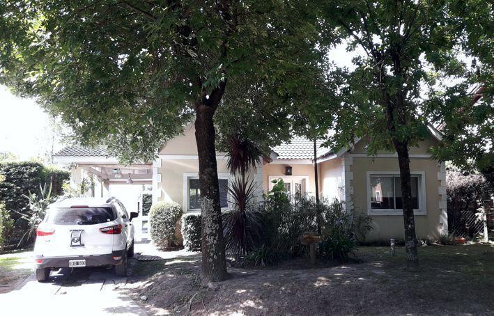 Casa · 110m² · 3 Ambientes · 1 Cochera