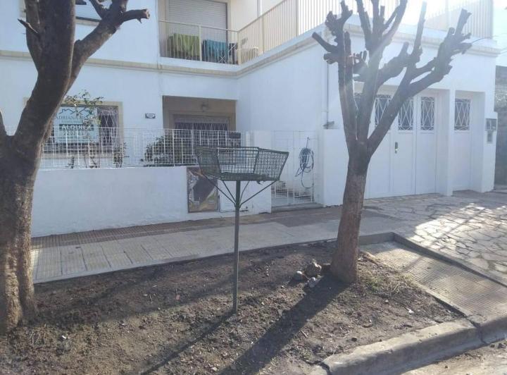 Casa · 70m² · 3 Ambientes · 1 Cochera