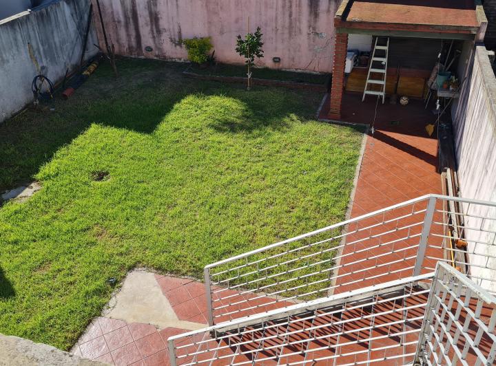 Casa · 153m² · 4 Ambientes · 1 Cochera