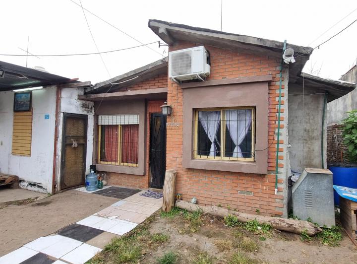 Casa · 90m² · 3 Ambientes · 1 Cochera